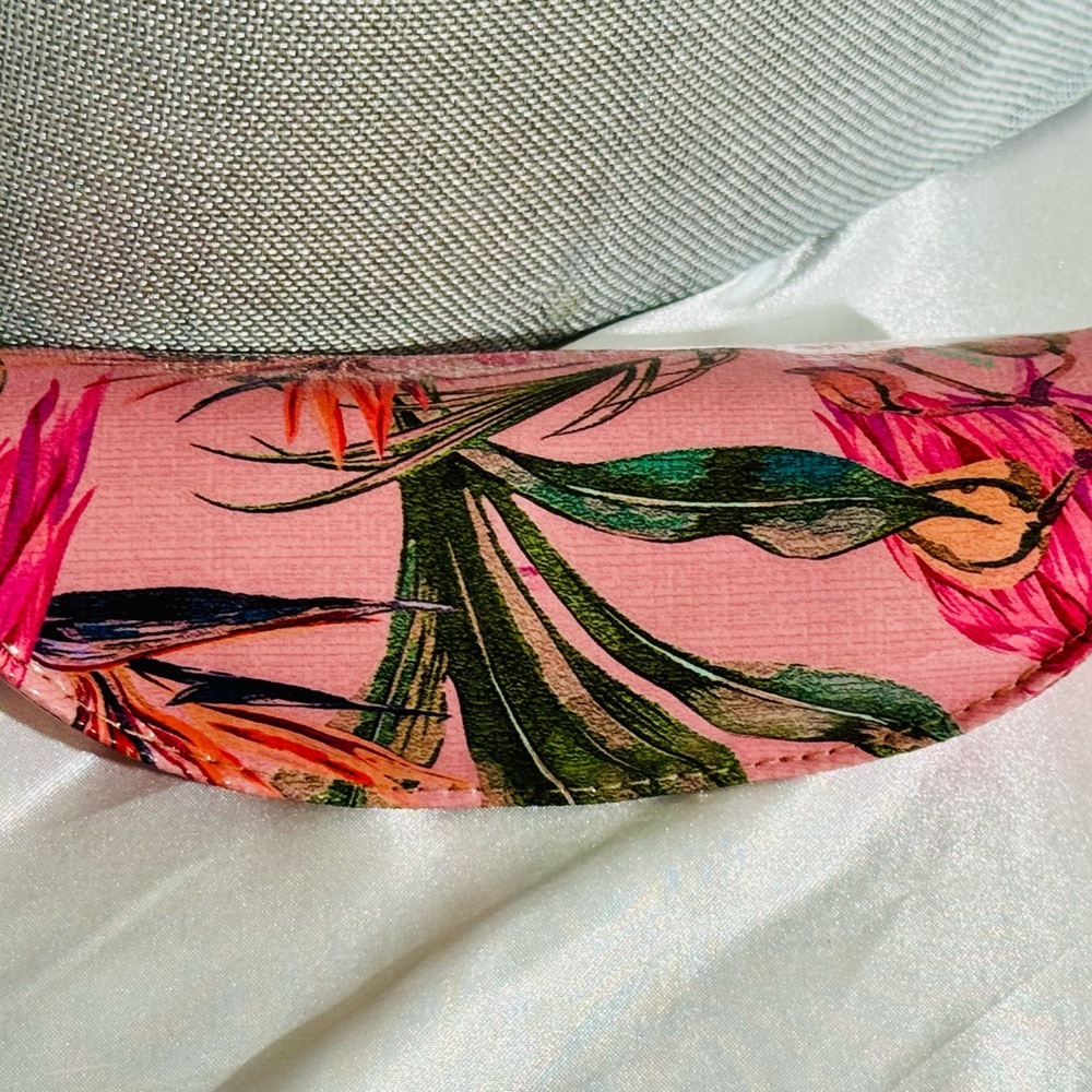 Consuela Brynn Sunglasses Case - Picture 2 of 6
